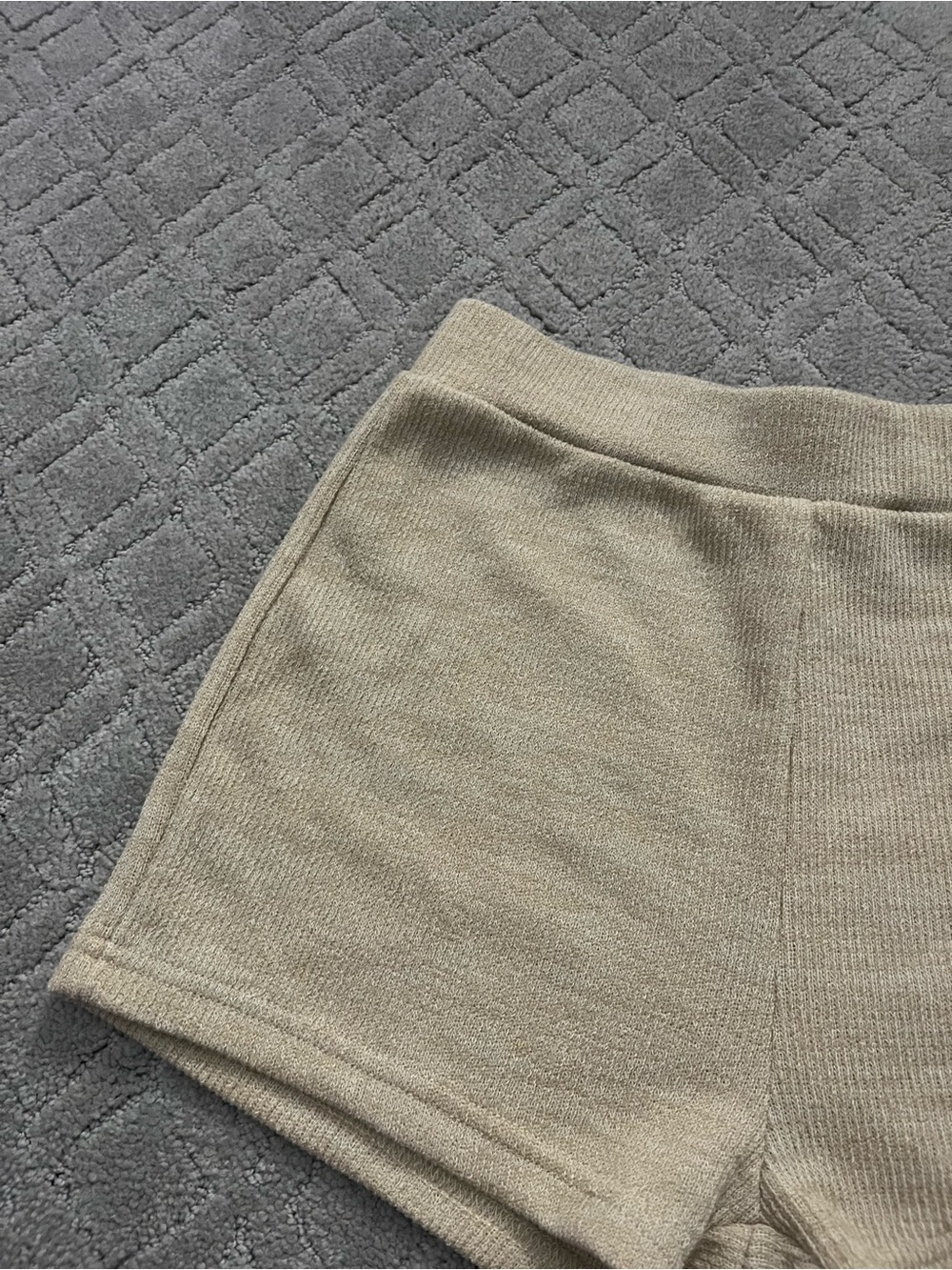 Knit Ribbed Shorts - Picture 2 of 4